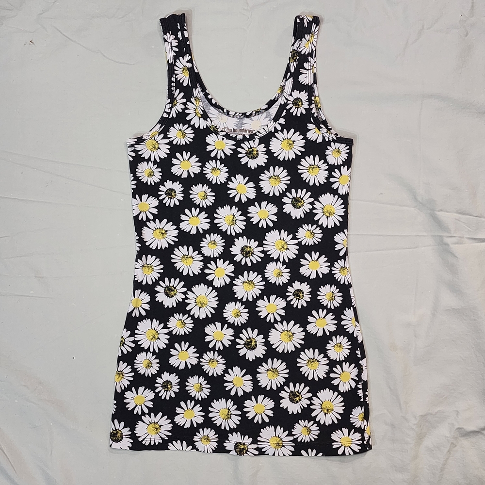 No Boundaries Y2K Black and White Daisy Tank Top